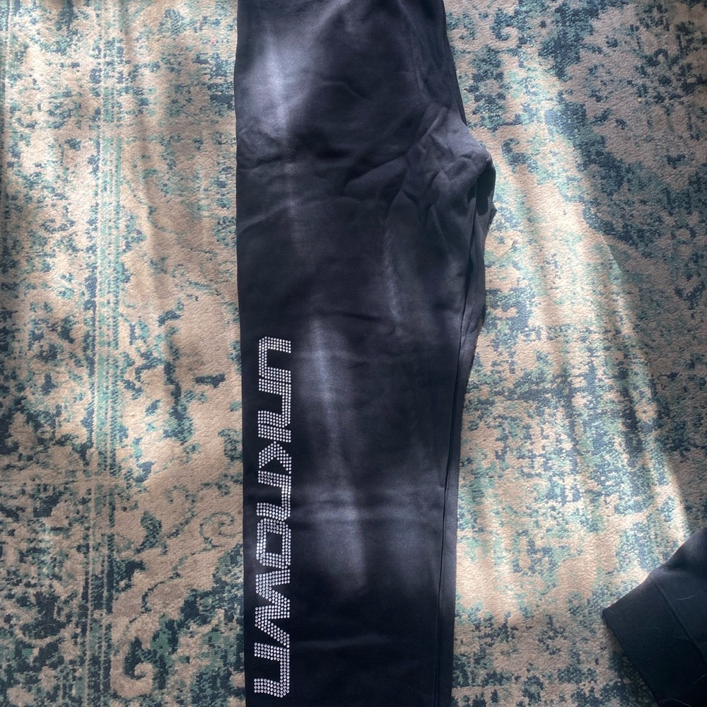 UNKNOWN LONDON SWEATPANTS